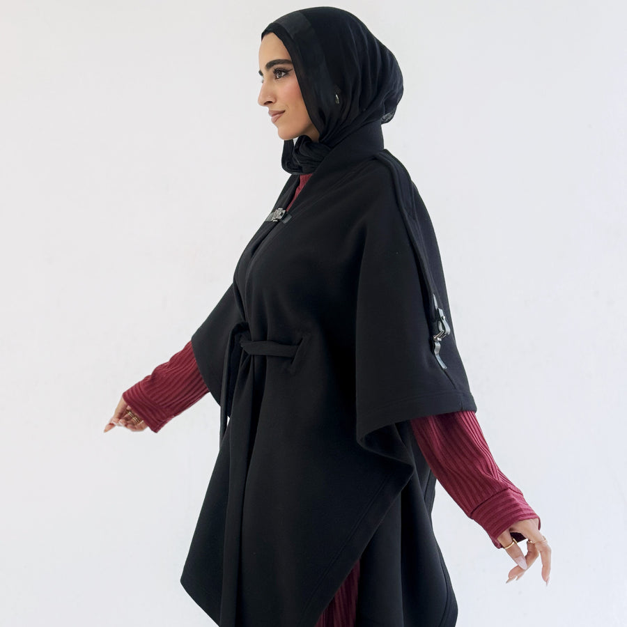 Luxurious Wool Cape Black