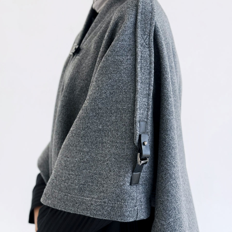 Luxurious Wool Cape Grey