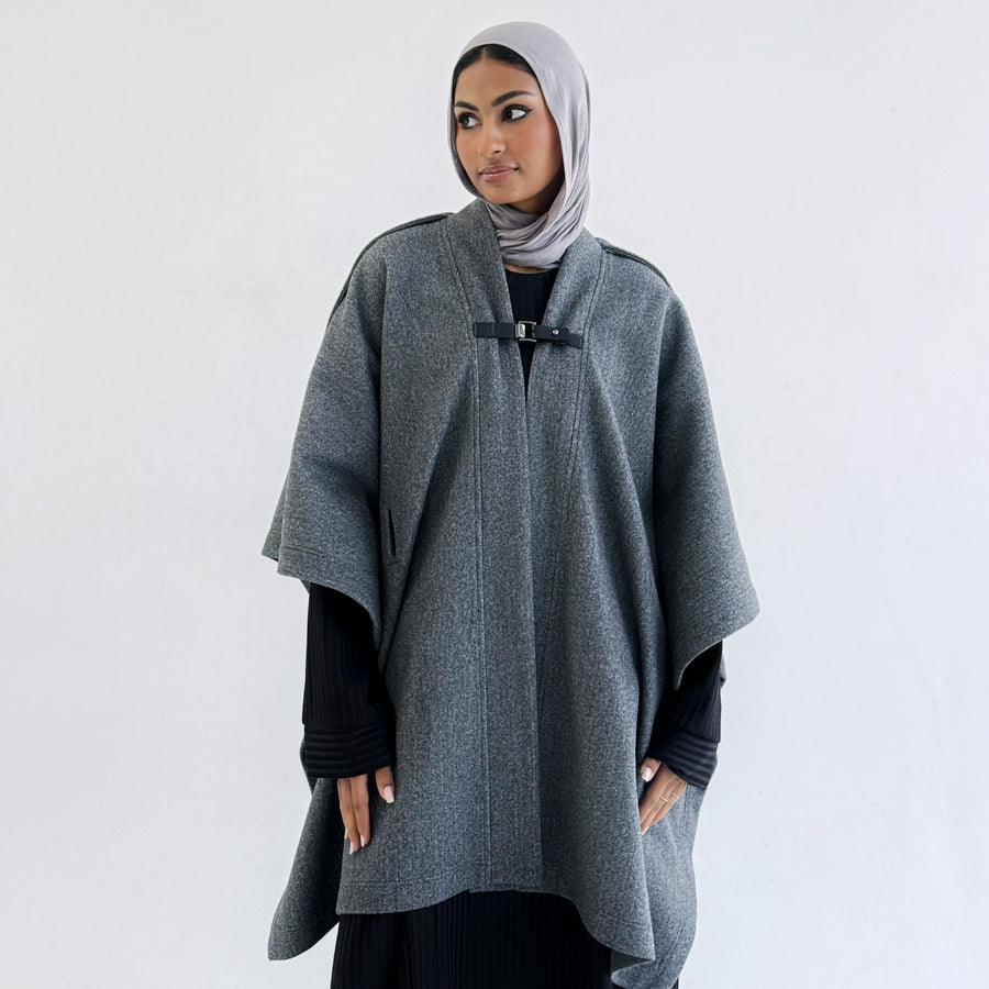 Luxurious Wool Cape Grey