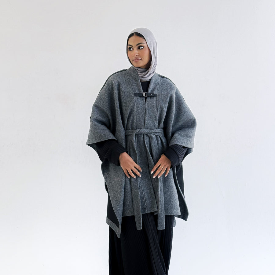 Luxurious Wool Cape Grey