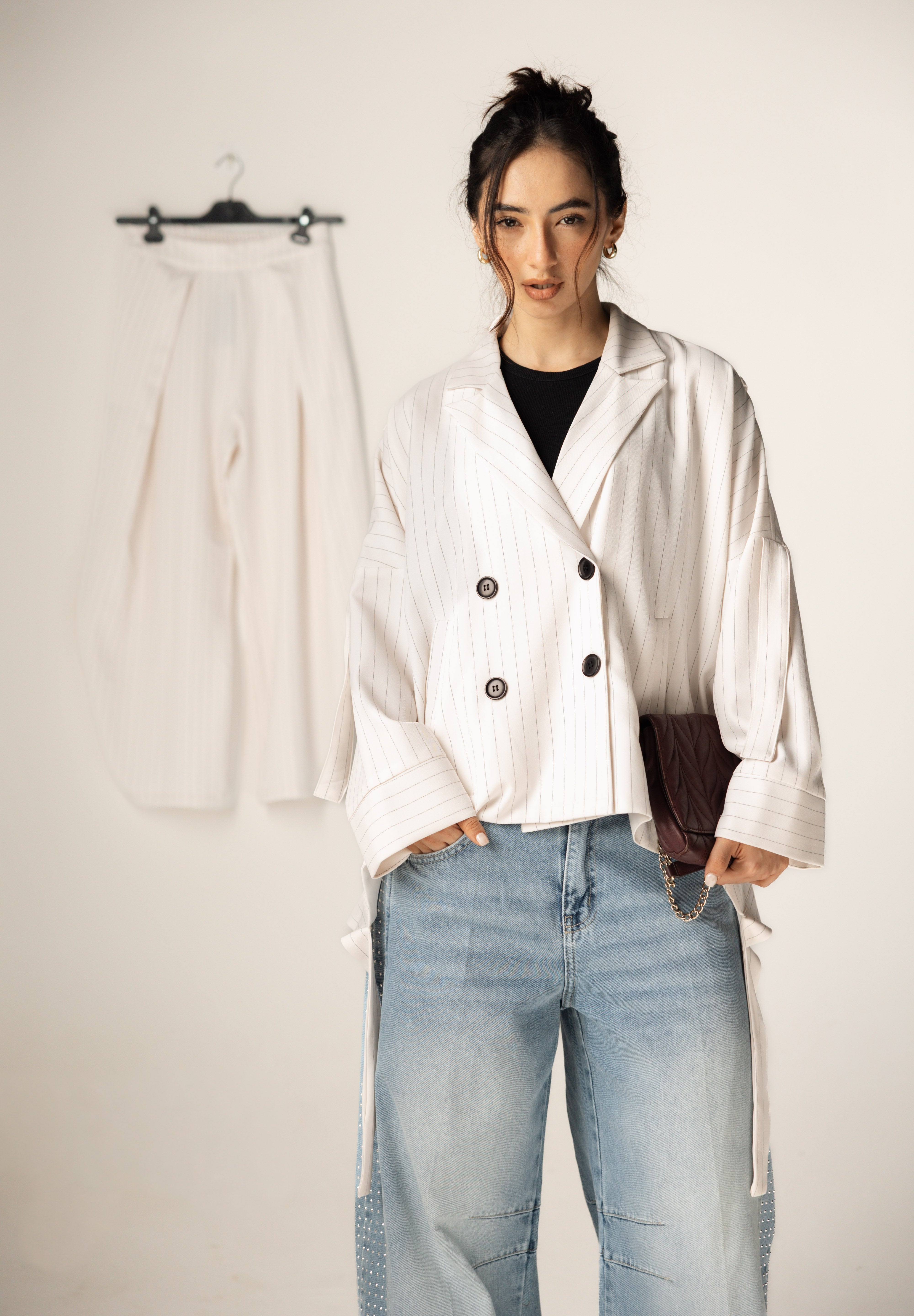 Bestie Blazer Off White - AB ESSENTIALS