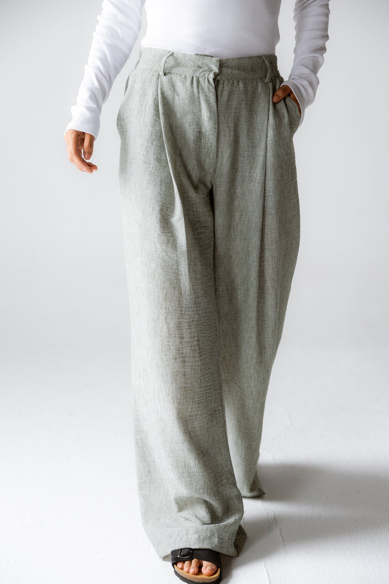 Must Have Linen Pants Olive - AB ESSENTIALS