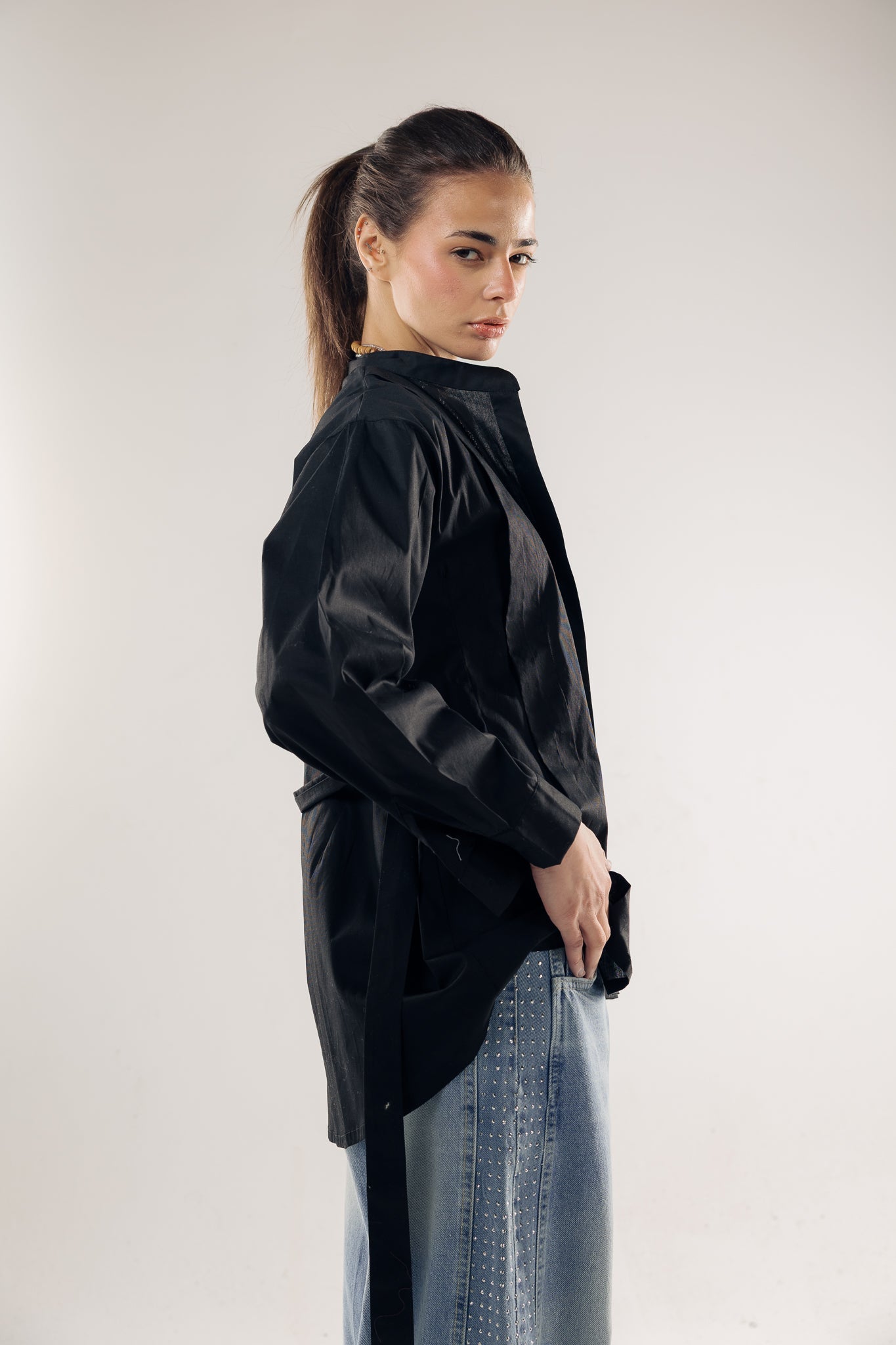 Star Girl Shirt Black - AB ESSENTIALS
