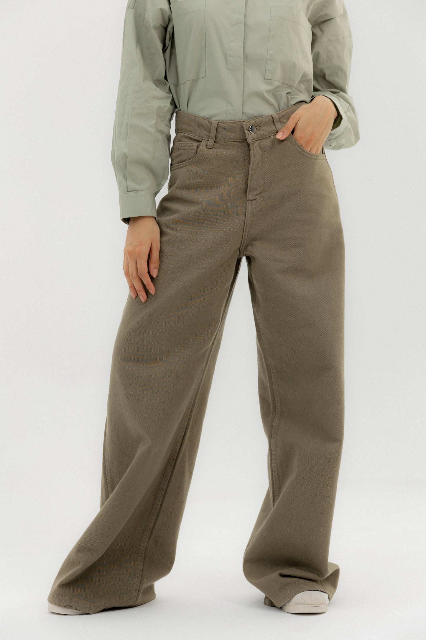 Straight Leg Jeans Olive - AB ESSENTIALS