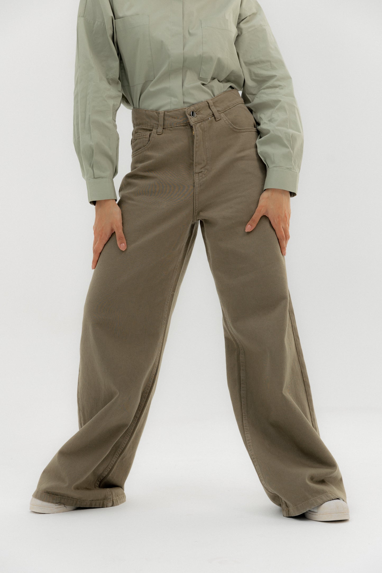 Straight Leg Jeans Olive - AB ESSENTIALS