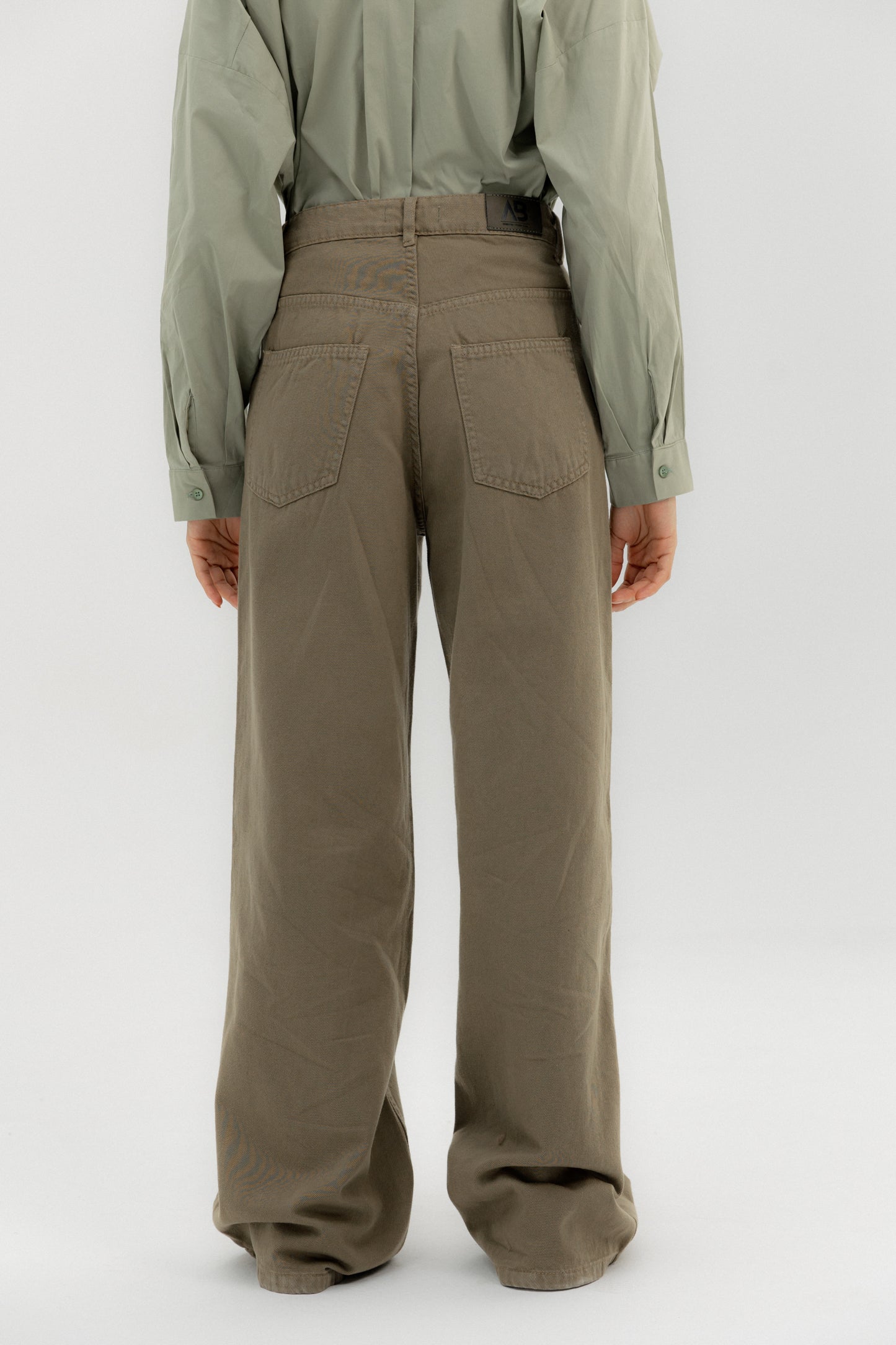 Straight Leg Jeans Olive - AB ESSENTIALS