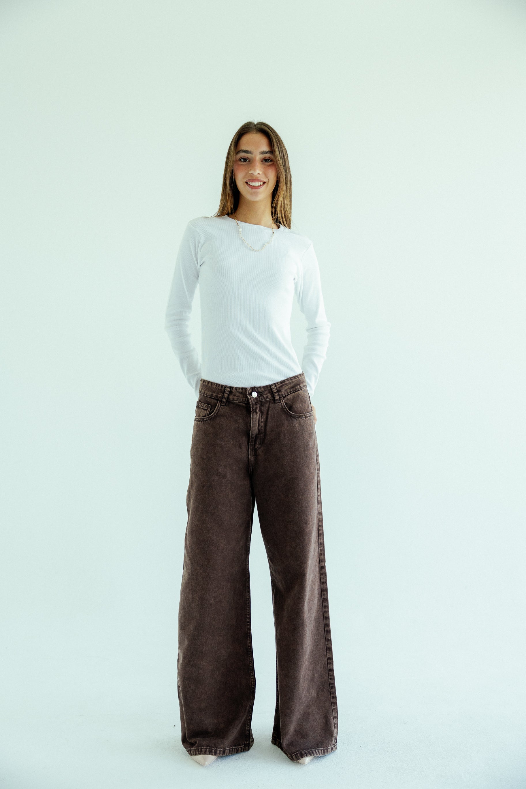 Straight Leg Jeans Washed Brown - AB ESSENTIALS