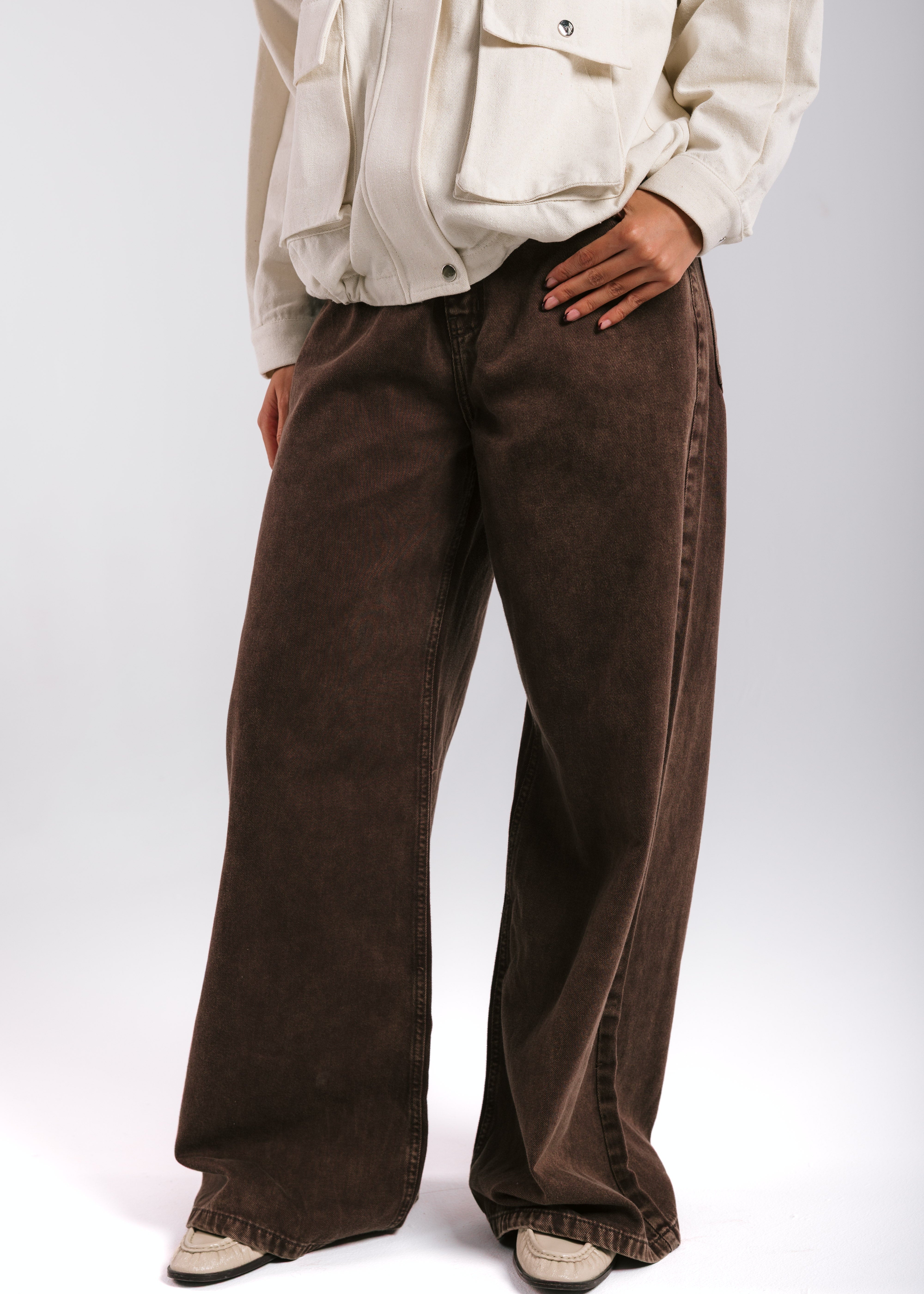 Straight Leg Jeans Washed Brown - AB ESSENTIALS