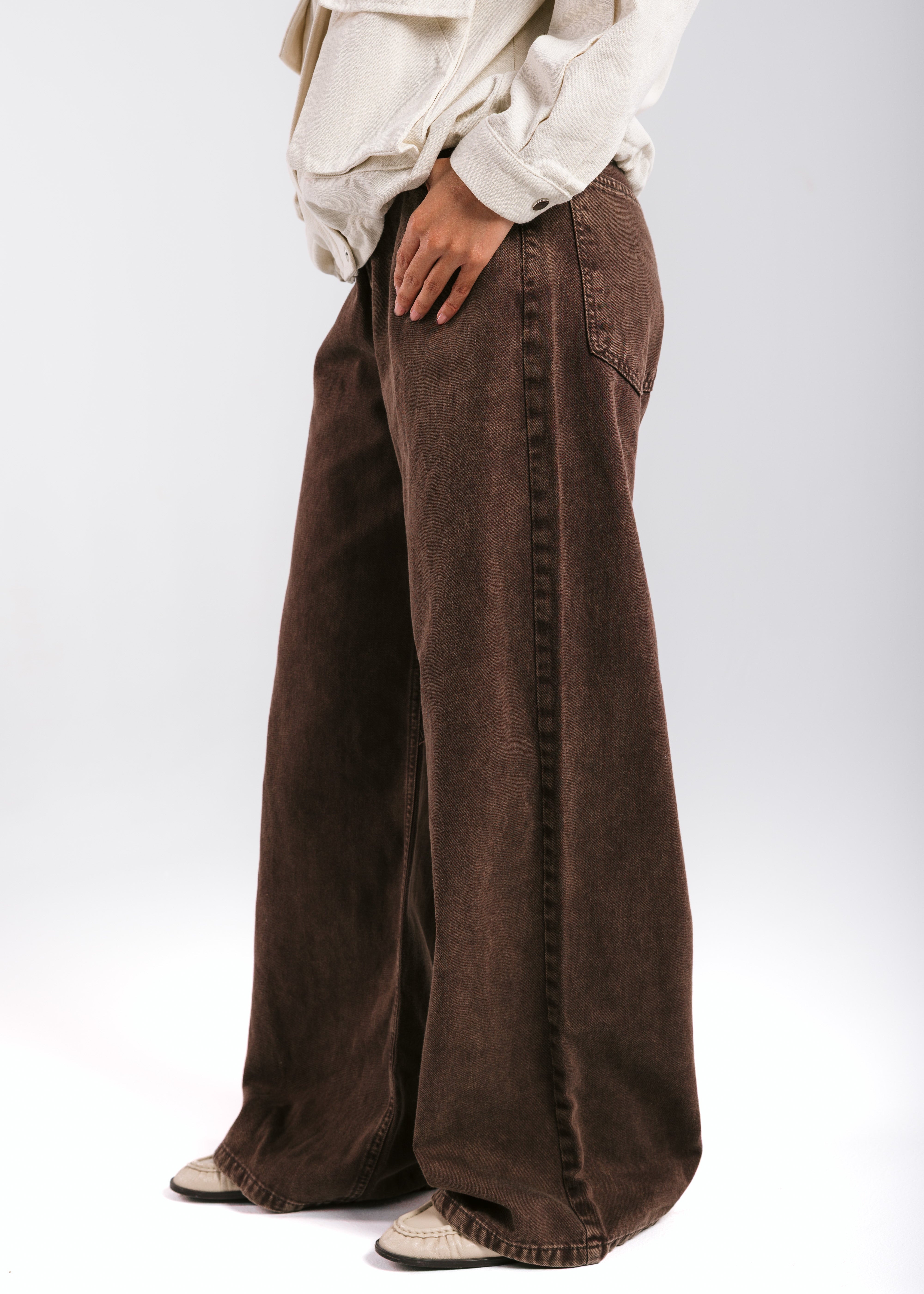 Straight Leg Jeans Washed Brown - AB ESSENTIALS