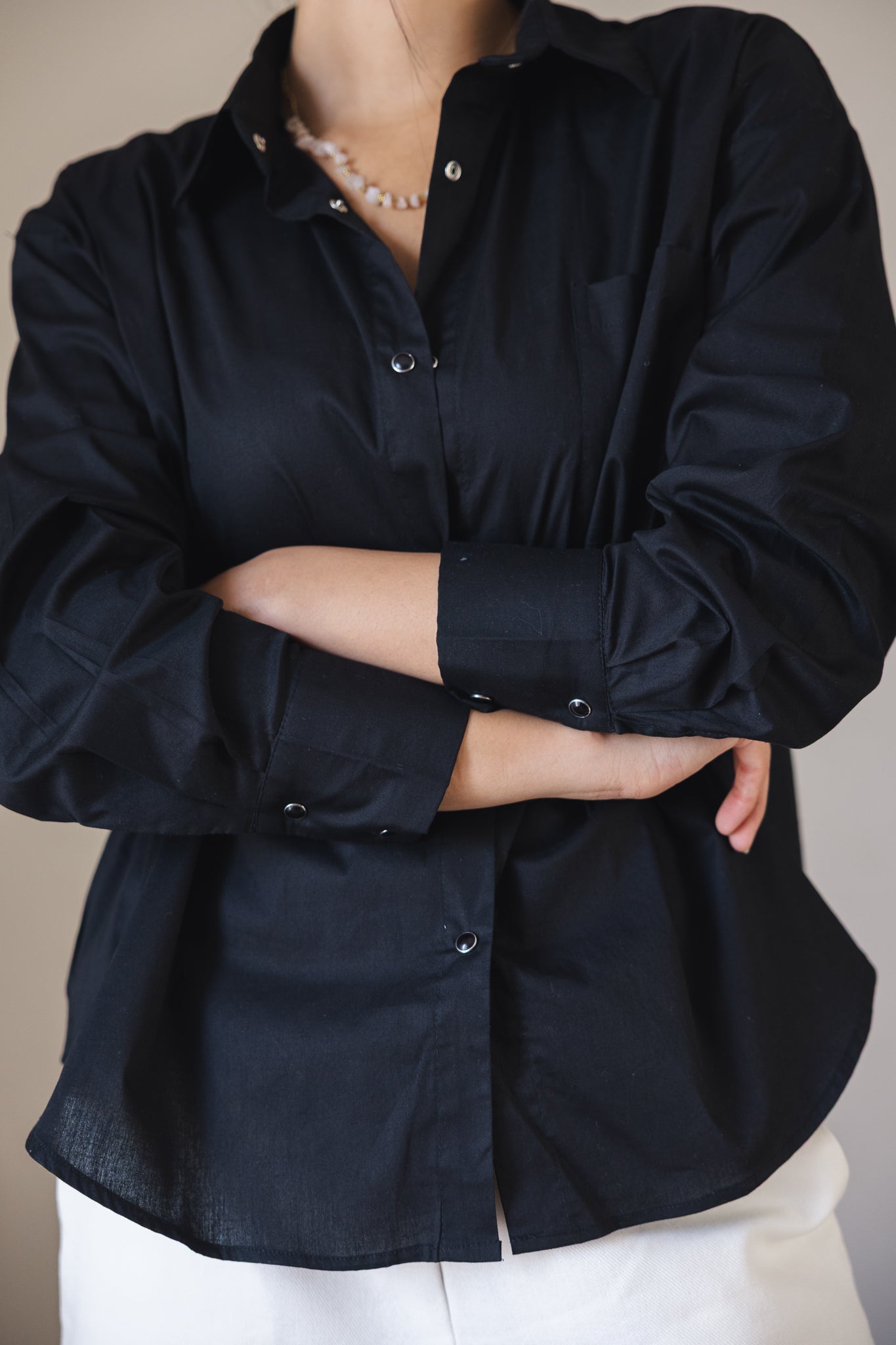 The Perfect Shirt Black - AB ESSENTIALS
